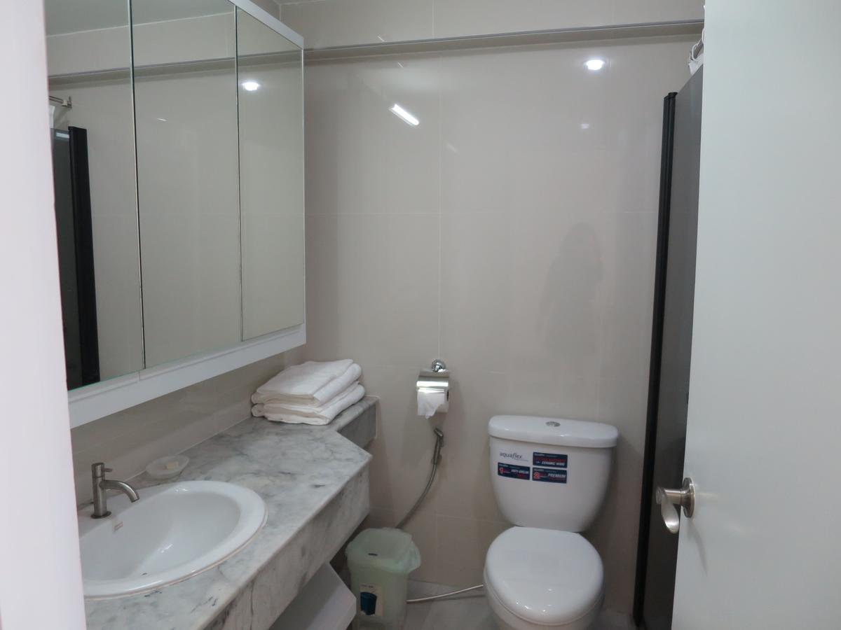 Sunshine Beach Condotel By Lux Na Chom Thian Ngoại thất bức ảnh