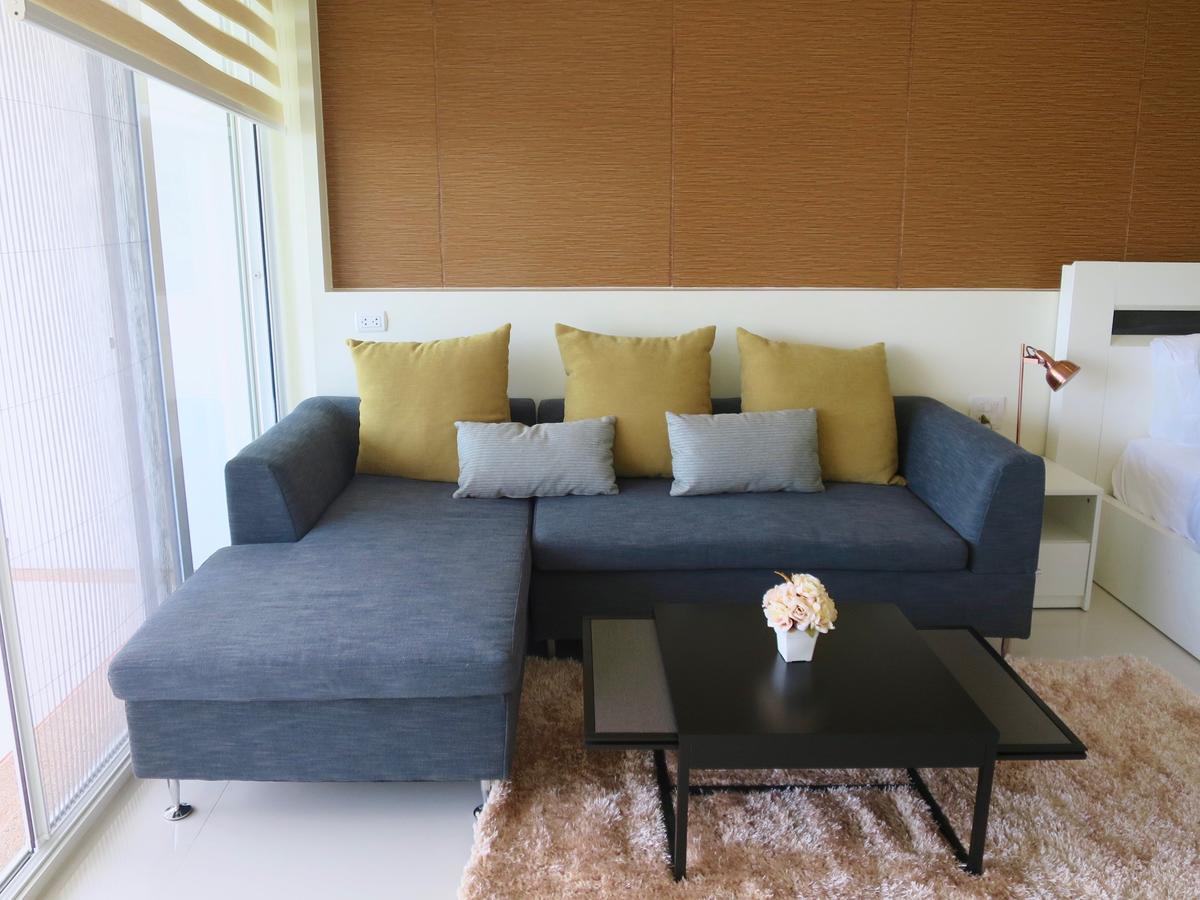 Sunshine Beach Condotel By Lux Na Chom Thian Ngoại thất bức ảnh